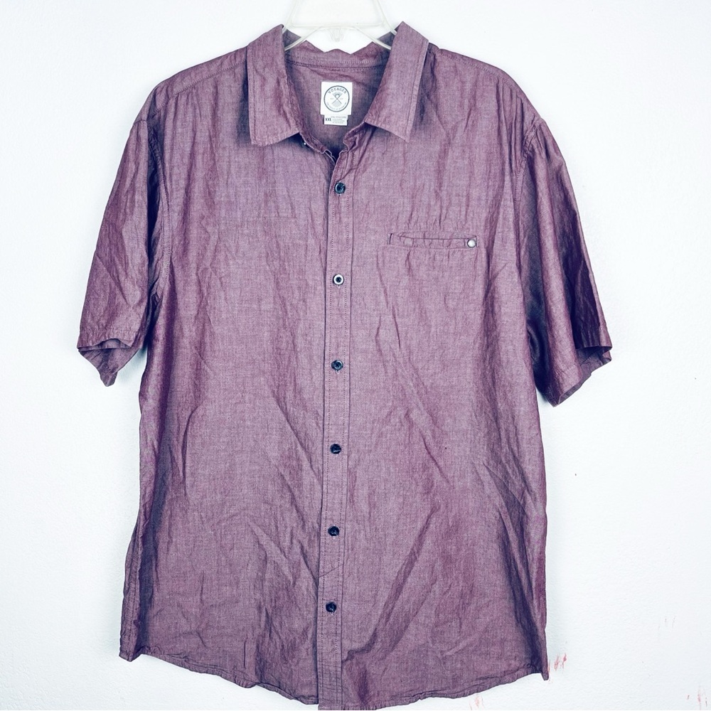 Voyager size XXL red burgundy button front shirt